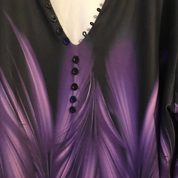 Temu tunic, size 3X, lovely purple feathery pattern. Light and beautiful. - Picture 8 of 14